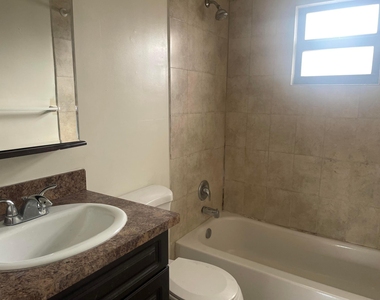 2830 Avenue S - Photo Thumbnail 2