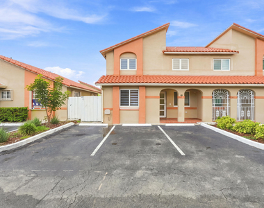2217 W 69th Street - Photo Thumbnail 19