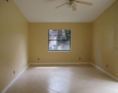 3757 Mil Pond Court - Photo Thumbnail 4