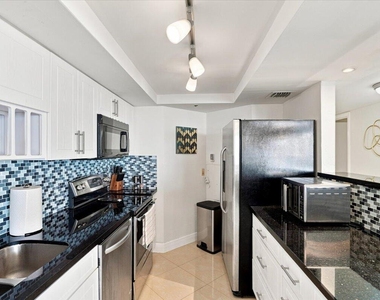 300 Three Islands Boulevard - Photo Thumbnail 6