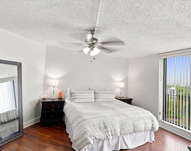 300 Three Islands Boulevard - Photo Thumbnail 19