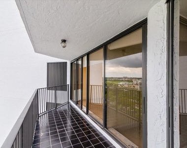 300 Three Islands Boulevard - Photo Thumbnail 28