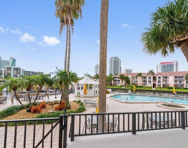 300 Three Islands Boulevard - Photo Thumbnail 39