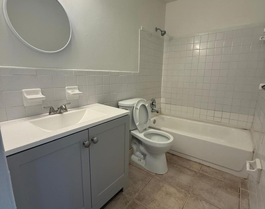 5744 Nw 27th Court - Photo Thumbnail 16