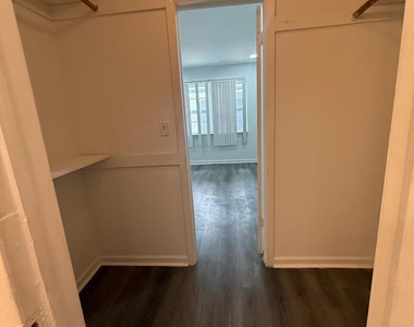5744 Nw 27th Court - Photo Thumbnail 12
