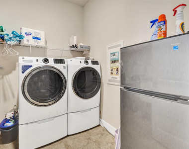 8011 Rowan Terrace - Photo Thumbnail 5