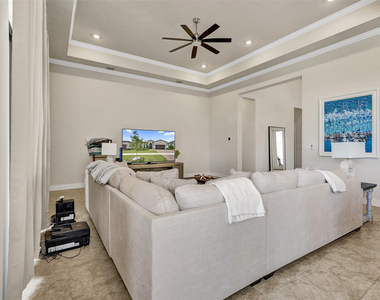 8011 Rowan Terrace - Photo Thumbnail 26