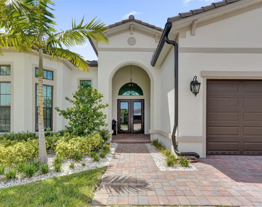 8011 Rowan Terrace - Photo Thumbnail 3