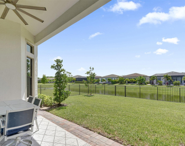 8011 Rowan Terrace - Photo Thumbnail 35