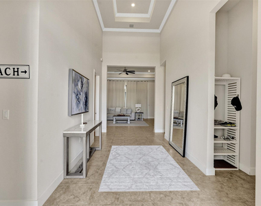 8011 Rowan Terrace - Photo Thumbnail 4