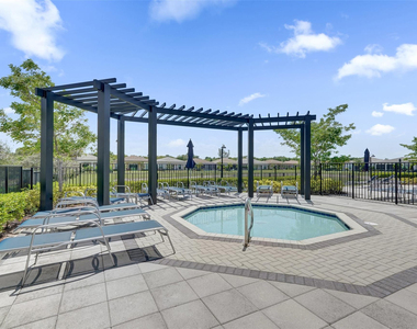 8011 Rowan Terrace - Photo Thumbnail 50