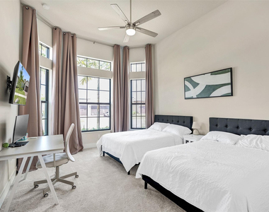 8011 Rowan Terrace - Photo Thumbnail 10