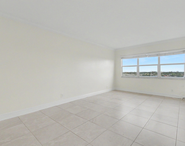 2555 Ne 11th Street - Photo Thumbnail 11