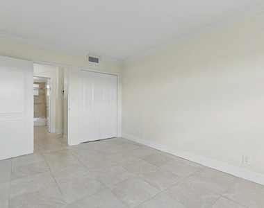 2555 Ne 11th Street - Photo Thumbnail 22