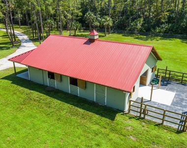 1835 Stallion Drive - Photo Thumbnail 30