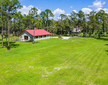 1835 Stallion Drive - Photo Thumbnail 29