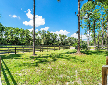 1835 Stallion Drive - Photo Thumbnail 22