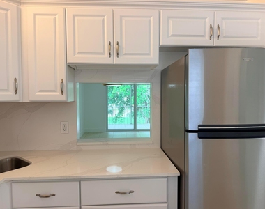 5980 Nw 64th Avenue - Photo Thumbnail 7