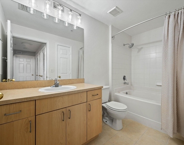 533 Ne 3rd Avenue - Photo Thumbnail 15