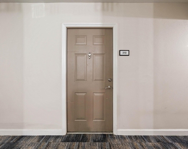 533 Ne 3rd Avenue - Photo Thumbnail 16