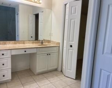 17837 32nd Lane N - Photo Thumbnail 6