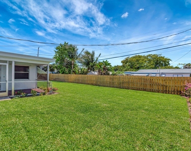 713 Gumtree Road - Photo Thumbnail 3