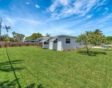 713 Gumtree Road - Photo Thumbnail 5