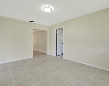 713 Gumtree Road - Photo Thumbnail 36