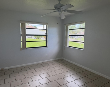 4814 Paulie Court - Photo Thumbnail 18