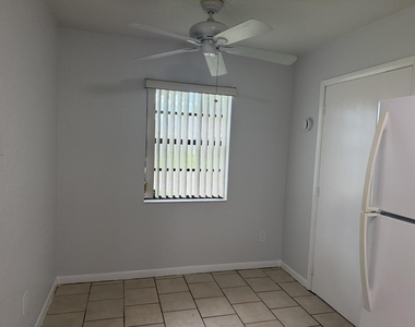 4814 Paulie Court - Photo Thumbnail 17