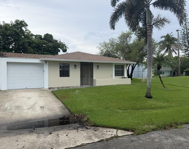4814 Paulie Court - Photo Thumbnail 24