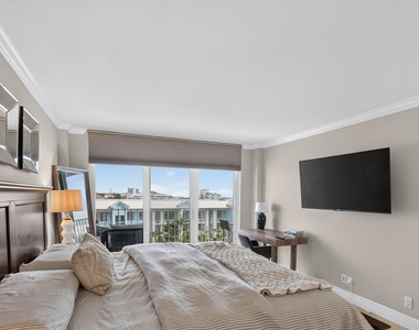 800 Se 20th Avenue - Photo Thumbnail 18