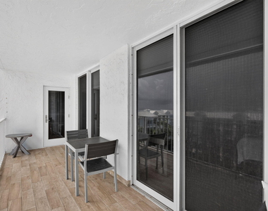 800 Se 20th Avenue - Photo Thumbnail 12
