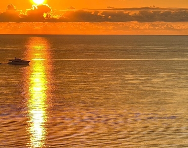 5420 N Ocean Drive - Photo Thumbnail 1
