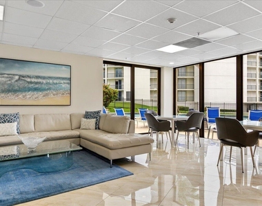 5420 N Ocean Drive - Photo Thumbnail 32