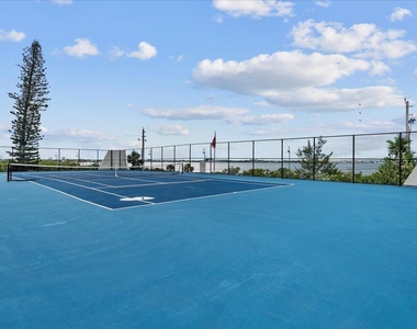 5420 N Ocean Drive - Photo Thumbnail 39