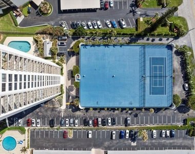 5420 N Ocean Drive - Photo Thumbnail 24