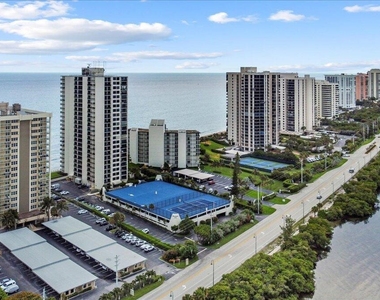 5420 N Ocean Drive - Photo Thumbnail 30