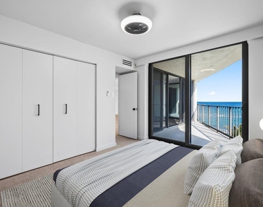 5420 N Ocean Drive - Photo Thumbnail 12