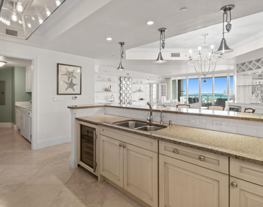 5050 N Ocean Drive - Photo Thumbnail 10