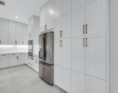 10018 Skyloft Street - Photo Thumbnail 16