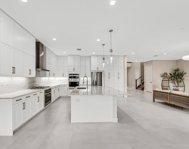 10018 Skyloft Street - Photo Thumbnail 12