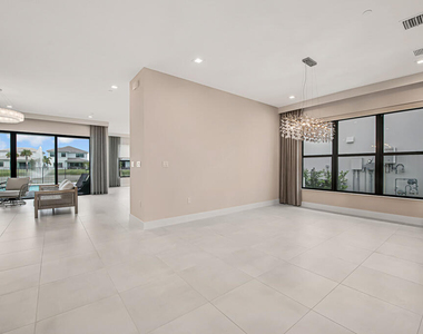 10018 Skyloft Street - Photo Thumbnail 23