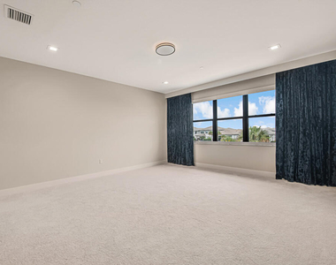 10018 Skyloft Street - Photo Thumbnail 43