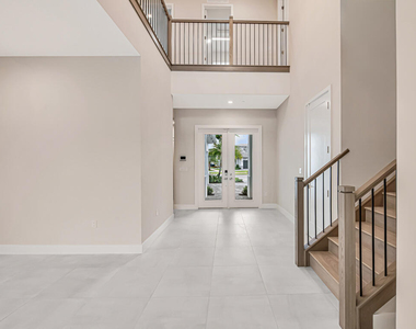 10018 Skyloft Street - Photo Thumbnail 4