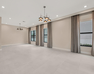 10018 Skyloft Street - Photo Thumbnail 27