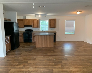 11846 N Branch Road - Photo Thumbnail 2