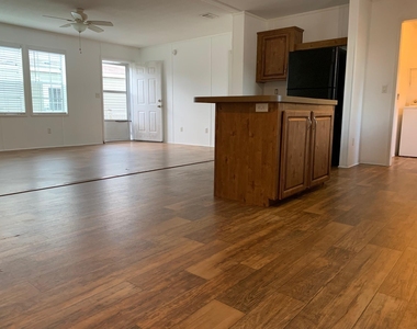11846 N Branch Road - Photo Thumbnail 8
