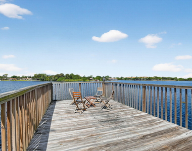 6225 Pine Drive - Photo Thumbnail 31