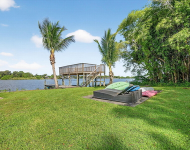 6225 Pine Drive - Photo Thumbnail 27
